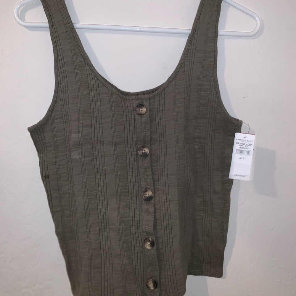 American Eagle tank top with buttons